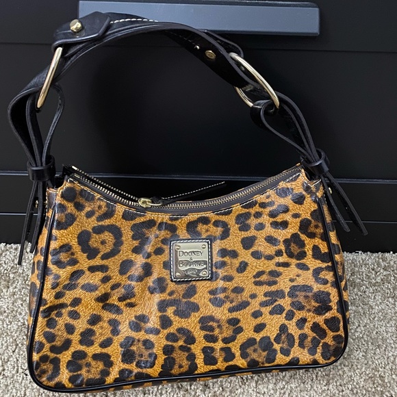 Dooney & Bourke 1975 purse - Picture 3 of 5